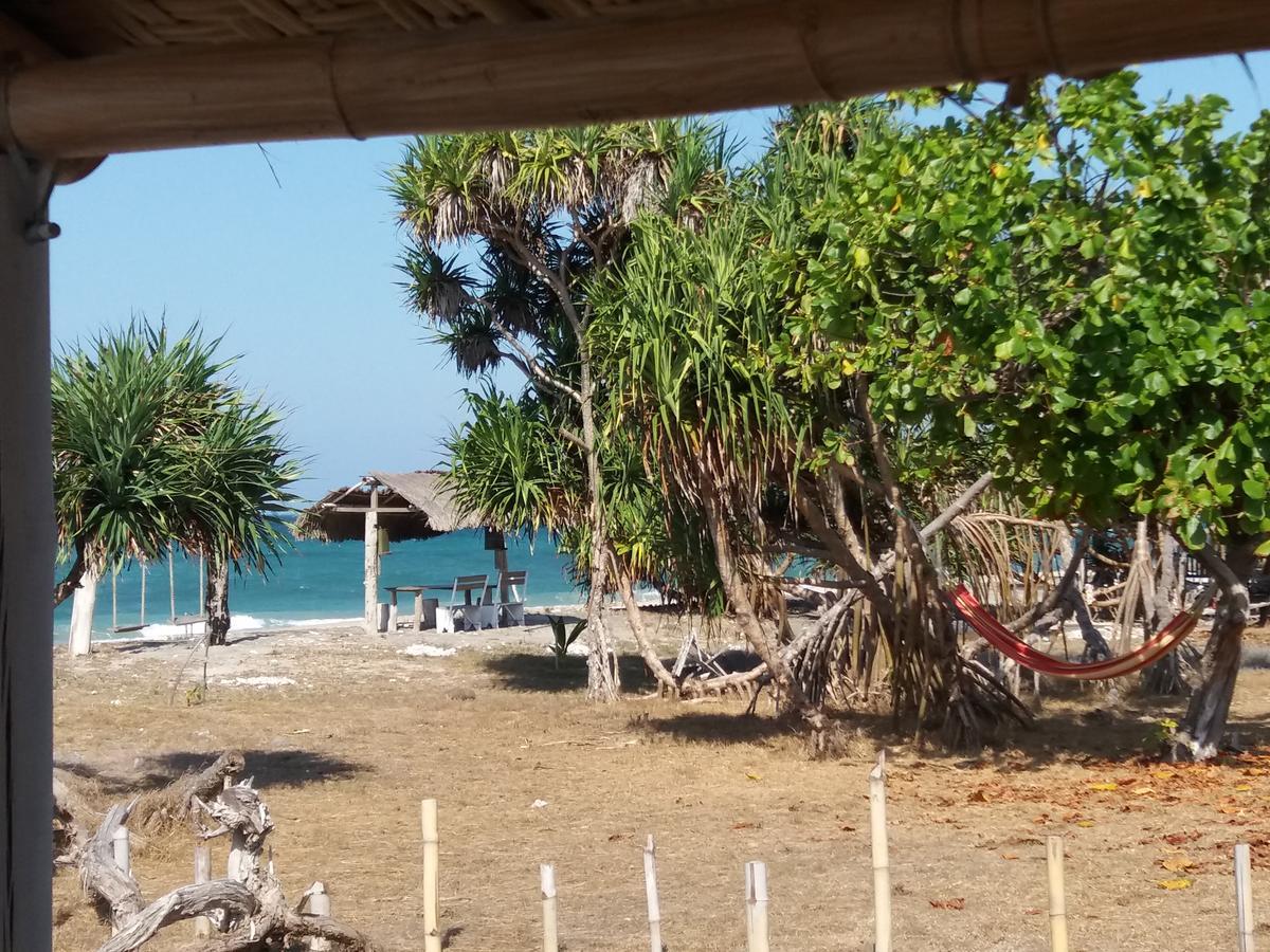 Wera Beach Kadumbul Εξωτερικό φωτογραφία
