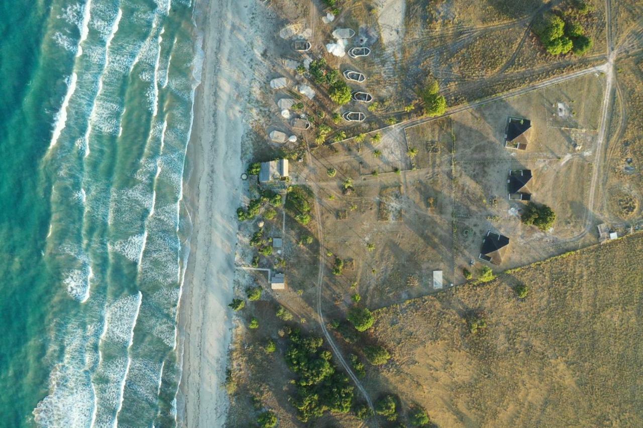 Wera Beach Kadumbul Εξωτερικό φωτογραφία