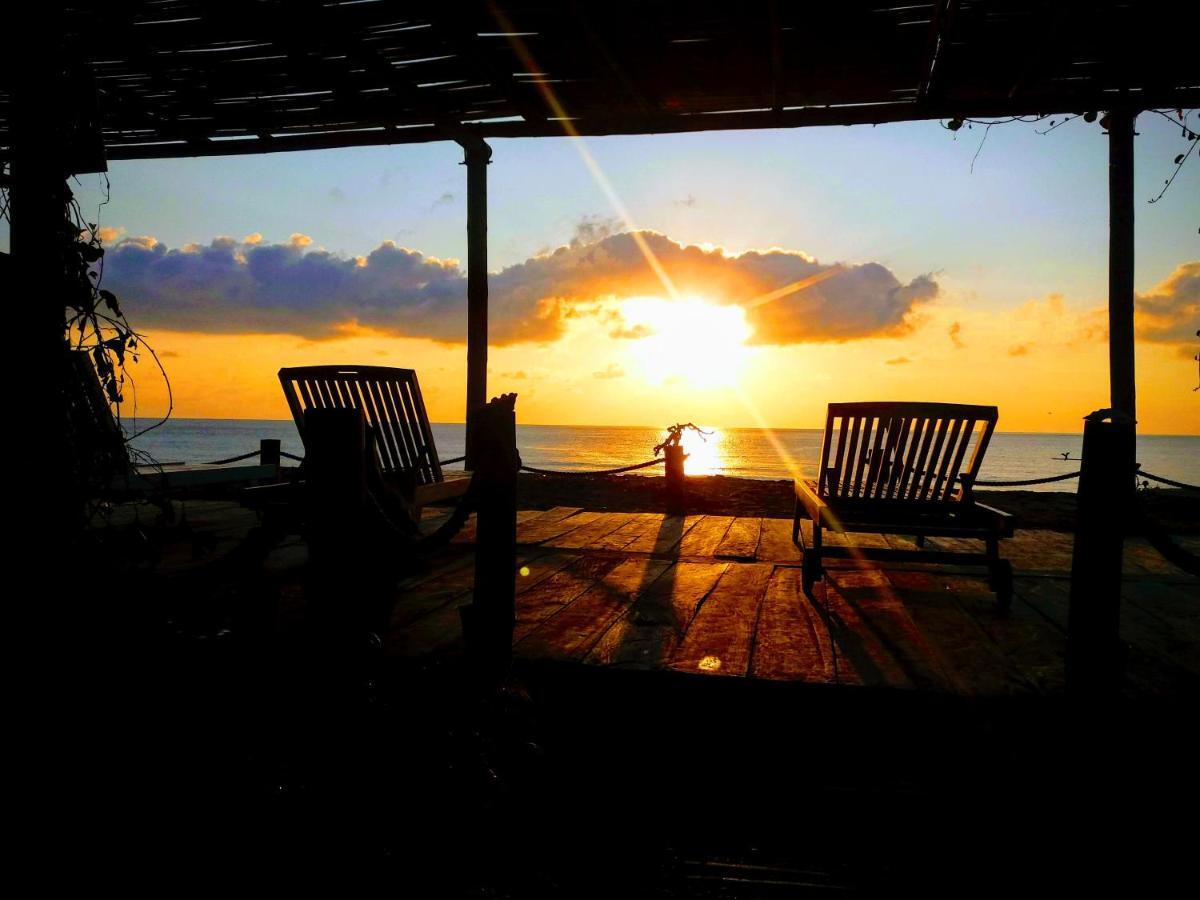 Wera Beach Kadumbul Εξωτερικό φωτογραφία
